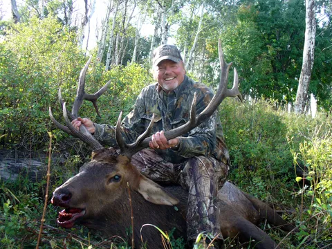 Curtis with his Muzzleloader Bull