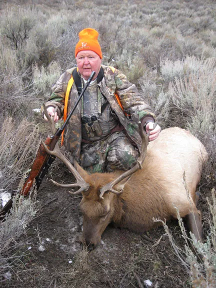 Robert Muns from North - Carolina 1st Season Bull